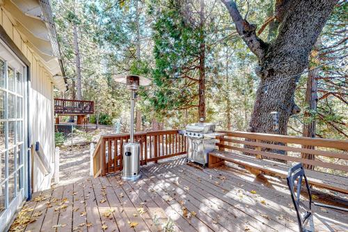 Lake Arrowhead Loungin'