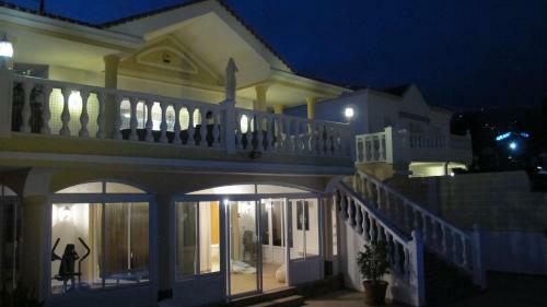 Superb Villa Capri With Unforgettable Views