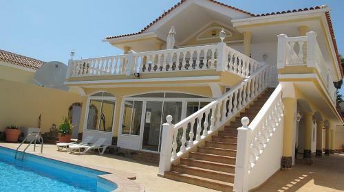 Superb Villa Capri With Unforgettable Views