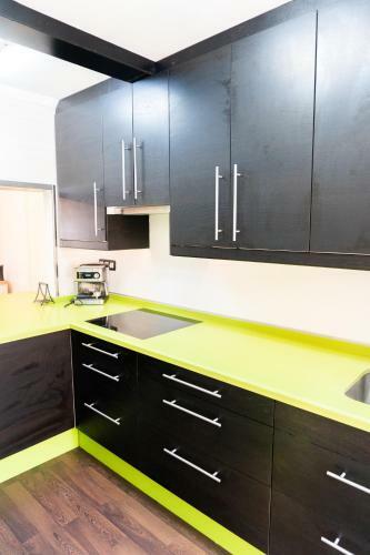 Ocean View 2 Bedroom Roofterrace Apartment
