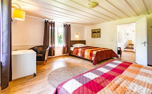 Agroturismo K�smu Spring Stone
