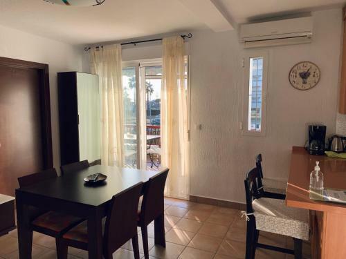 Apartamento A Pie De Playa