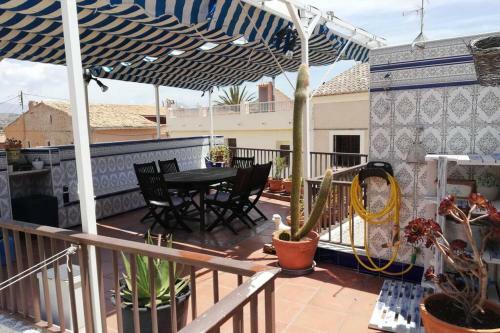 Casa Con Terraza/confortable House With Terrace