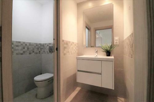 Casa Linterna Apartamento Cerca De La Playa Con Piscina Compartida