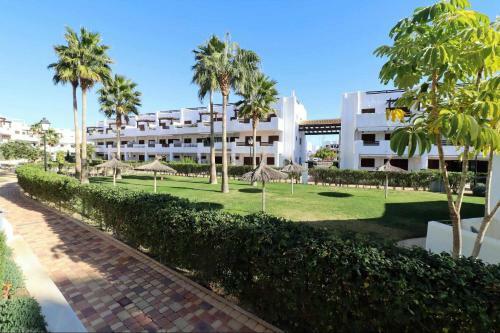 Casa Linterna Apartamento Cerca De La Playa Con Piscina Compartida