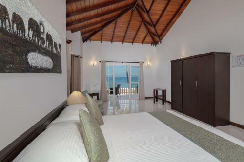 Beach Villa Amabalangoda- Villa Riina