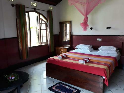 Hostal Sunny's Guest House And Resturant