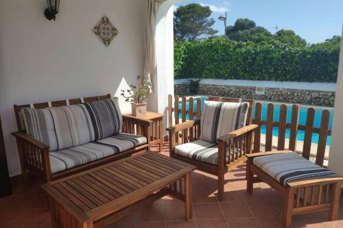 Apartamento Con Piscina Privada En Cala En Brut