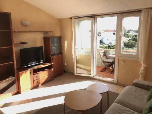 Apartamento 2 Habitaciones Con Piscina, En Cala Blanes