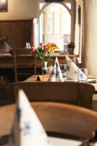 Posada The Saracens Head Inn