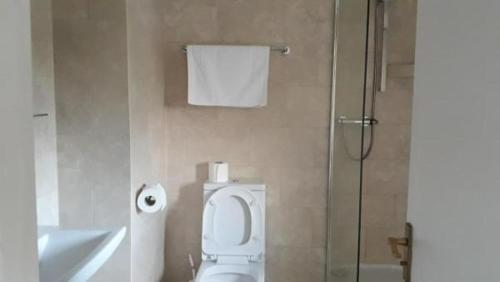 Old Court Hotel & Suites