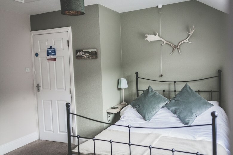 Posada Ye Old Ferrie Inn