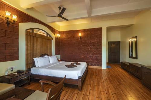 Saffronstays Athaang