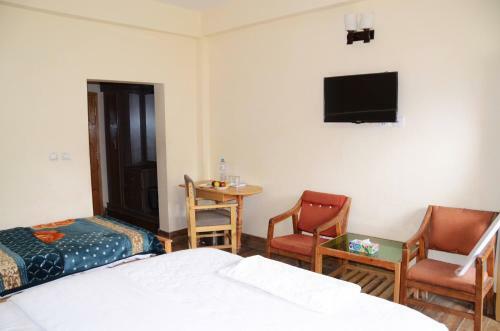 Karakorum View Hotel Karimabad Hunza
