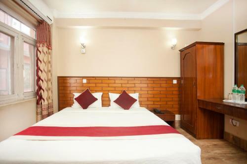 Hotel Holiday Taj (p) Ltd