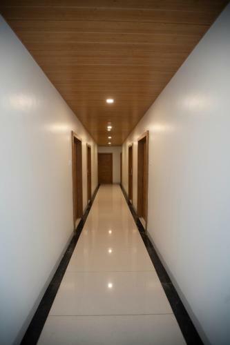 Hotel The Orange Flag (jj Hotel)