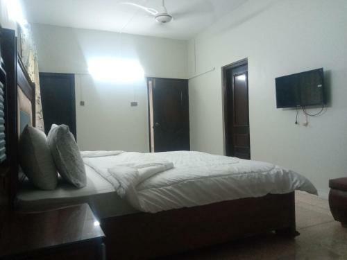 Hotel Holiday Accommodation Clifton