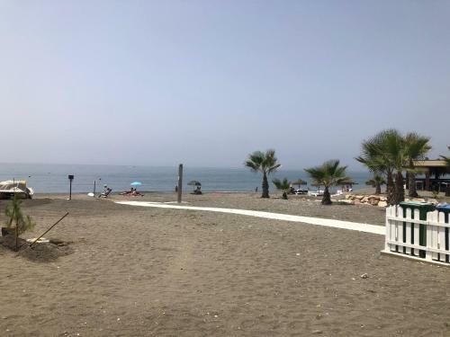 Apartamento Playa Wifi AA Limpieza