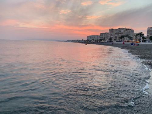 Beach Apartment El Faro