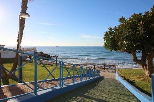 Beach Apartment El Faro