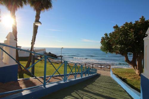 Beach Apartment El Faro
