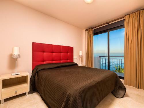 Apartment Amazing 3 Bedrooms Front Sea View