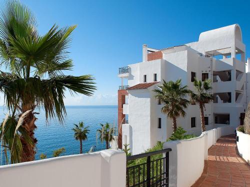 Apartment Amazing 3 Bedrooms Front Sea View