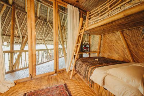Villa Tower House - 4 Bds Eco Bamboo House, River View