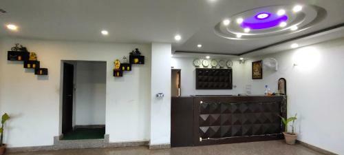 Hotel Aloka Inn