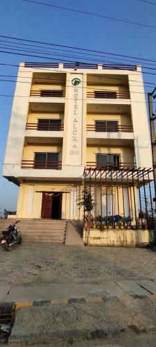 Hotel Aloka Inn