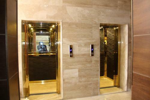 Jordan Flower Hotel