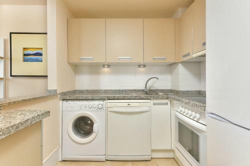 Apartamento Vista Mar Frontal Con Parking