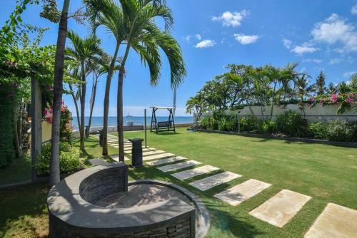 Villa Lovina Beach 2