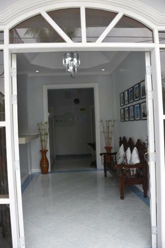 Posada Isaguirre's Pension House