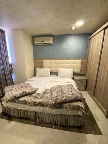 Bonsiana Hotel Suites