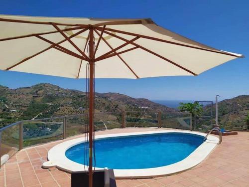Panoramic Sea-view In Torrox Costa With Private Pool