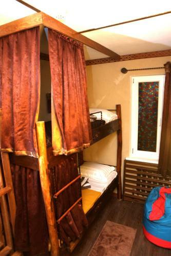 Hostal Sunrise Karavan