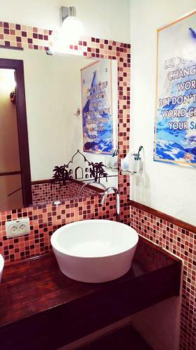 Hostal Sunrise Karavan