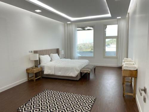 Amvender Home