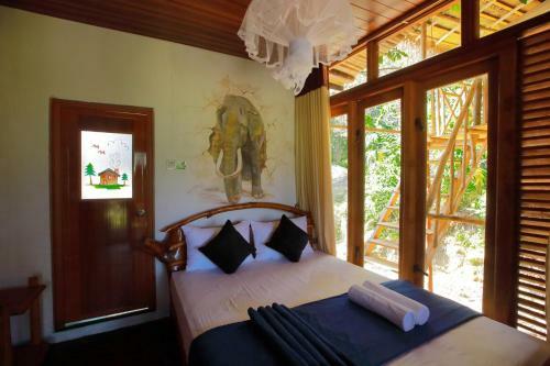 Bed & Breakfast The Winsome & Tree House