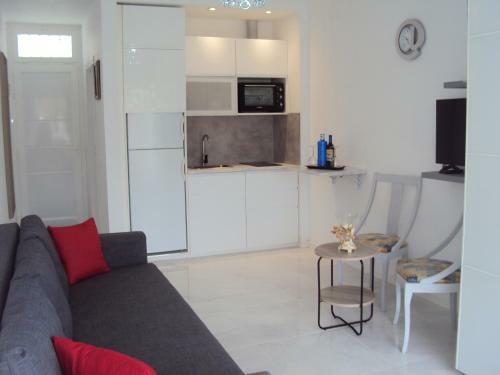 Tenerife South Apartment
