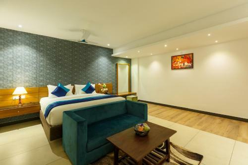 Royal Ace Boutique Hotel