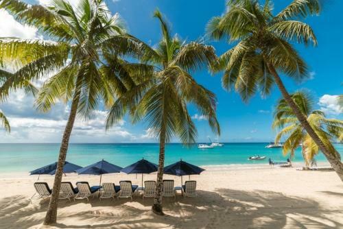 4 Bedroom Beach Front Villa