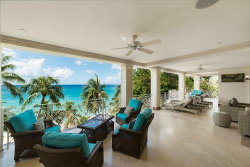 4 Bedroom Beach Front Villa