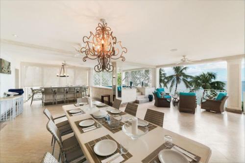 4 Bedroom Beach Front Villa