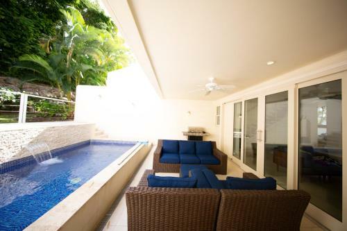 Stunning 3-bed Villa St James Pool Nr Beach