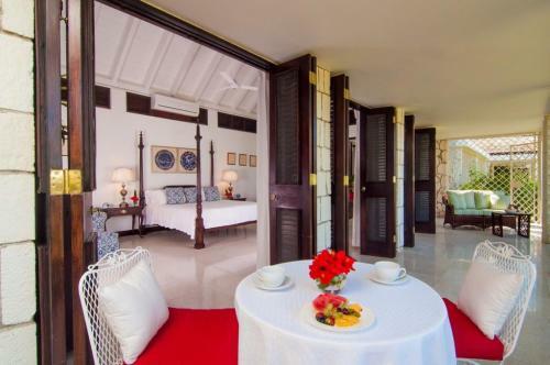 Four Bed Beach Side Villa
