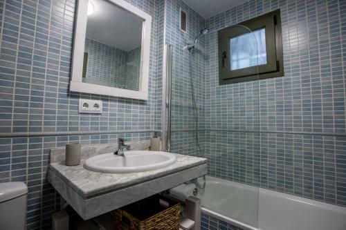 Apartamento Monta�as