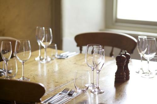 Bed & Breakfast The Plume Of Feathers
