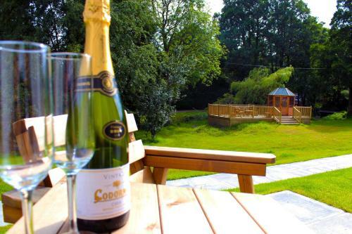 Auchendennan Luxury Self Catering Cottages